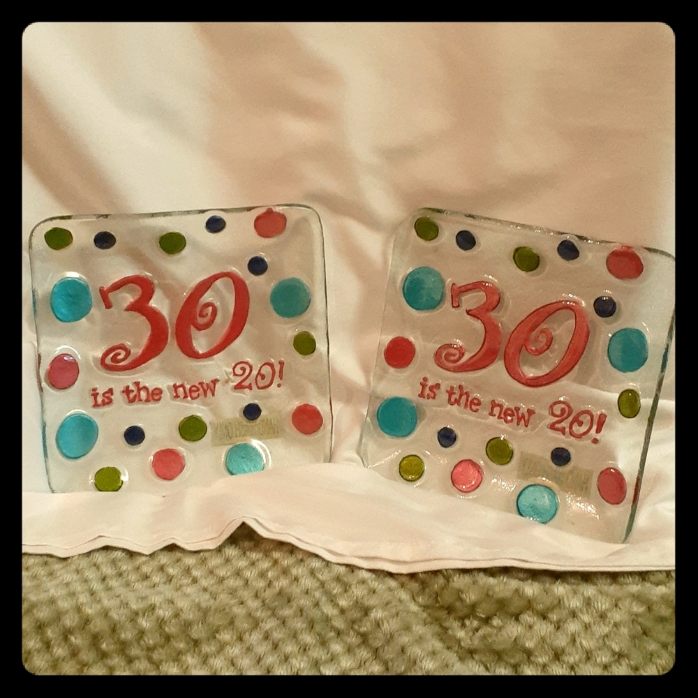 30 is the new 20! 2-piece Decorative Glass Trays